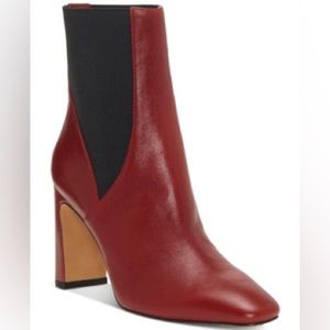Vince Camuto Seeana Chelsea Boot Red sz 6.5M/37
